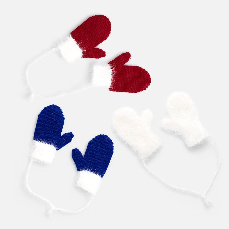 Подвеска на елку &laquo;Вьюжка&raquo;, варежки, красная арт.19261.50