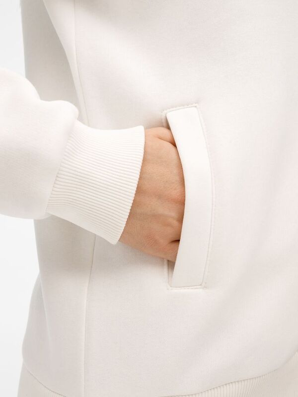 Бомбер унисекс AtmosWear, молочно-белый арт.20190.60