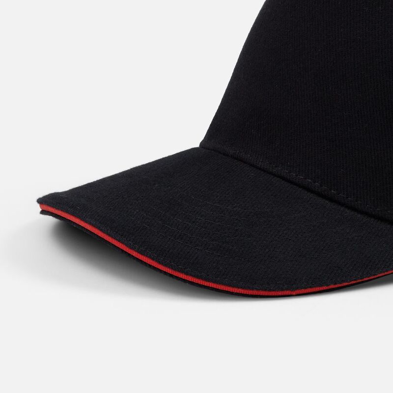 Бейсболка Classic 2.0, черная с красным кантом арт.21848.35