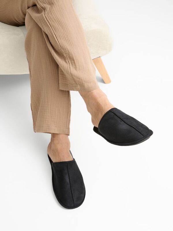 Тапочки домашние Norridge, черные арт.18788.30